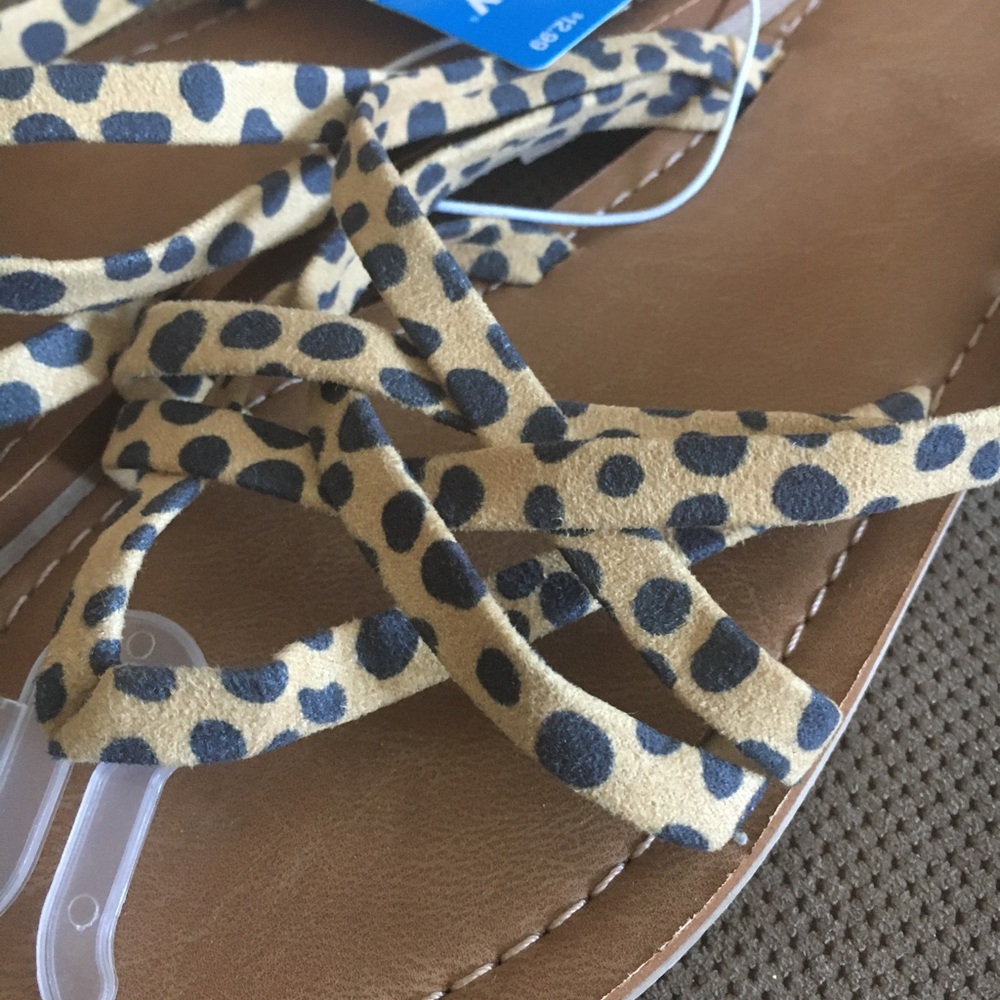 Leopard Strap Sandals - Picture 2 of 4